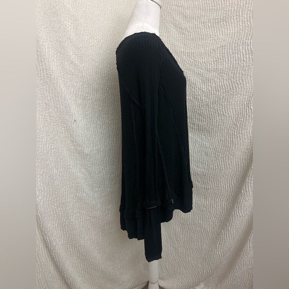 We The Free People Laguna Thermal Waffle Top Long Sleeve Black Size XS Oversized - Picture 6 of 14